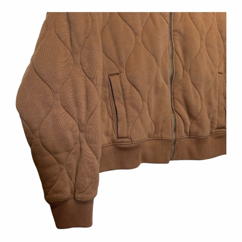 Abercrombie & Fitch Quilted Neutral Bomber Jacket Zip Front Soft Cozy Tan Sz XL - Picture 5 of 9
